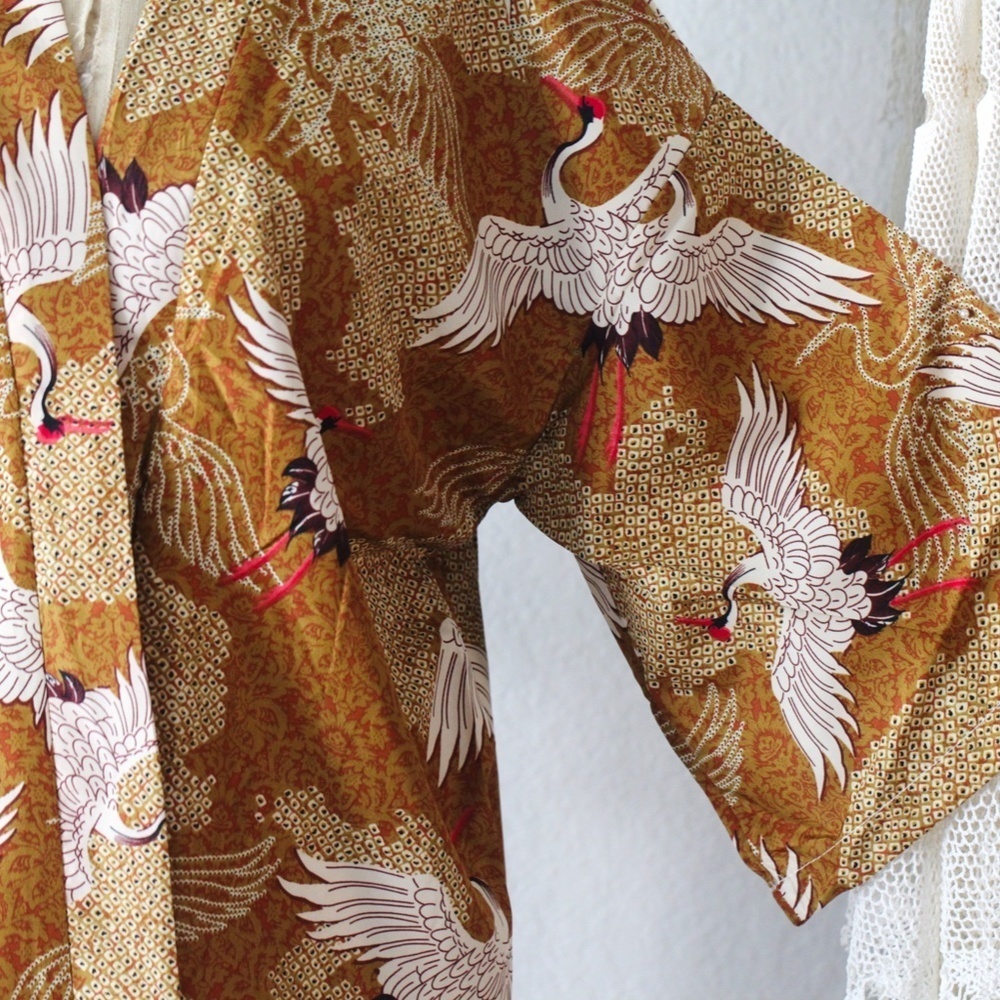 Japanese Haori / Kimono Robe - Gold yellow Crane Patern - Unisex OS - Picture 6 of 7
